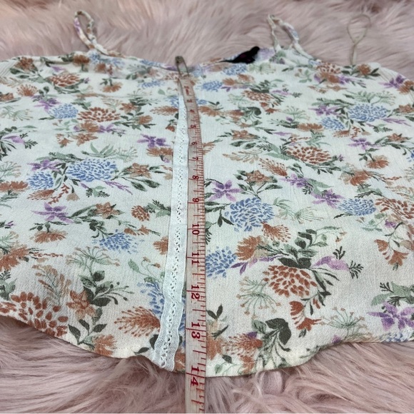 NOBO floral and lace boho forklord summer shirt - Picture 9 of 11